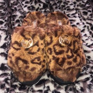 Michael kors slippers